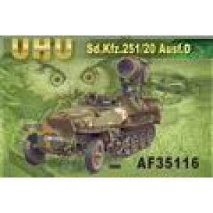 AFV CLUB 35116 1/35 WW II德國.陸軍 Sd.Kfz.251/20 ausf.D'夜梟'帶探照燈半履帶車