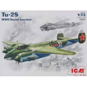 ICM 72031 1/72 WW II蘇聯.空軍 圖波列夫公司TU-2S戰鬥轟炸機