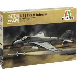 預先訂貨--ITALERI 1392 1/72 美國.海軍 格魯曼公司A-6E'入侵者'攻擊機/波斯灣戰爭式樣 